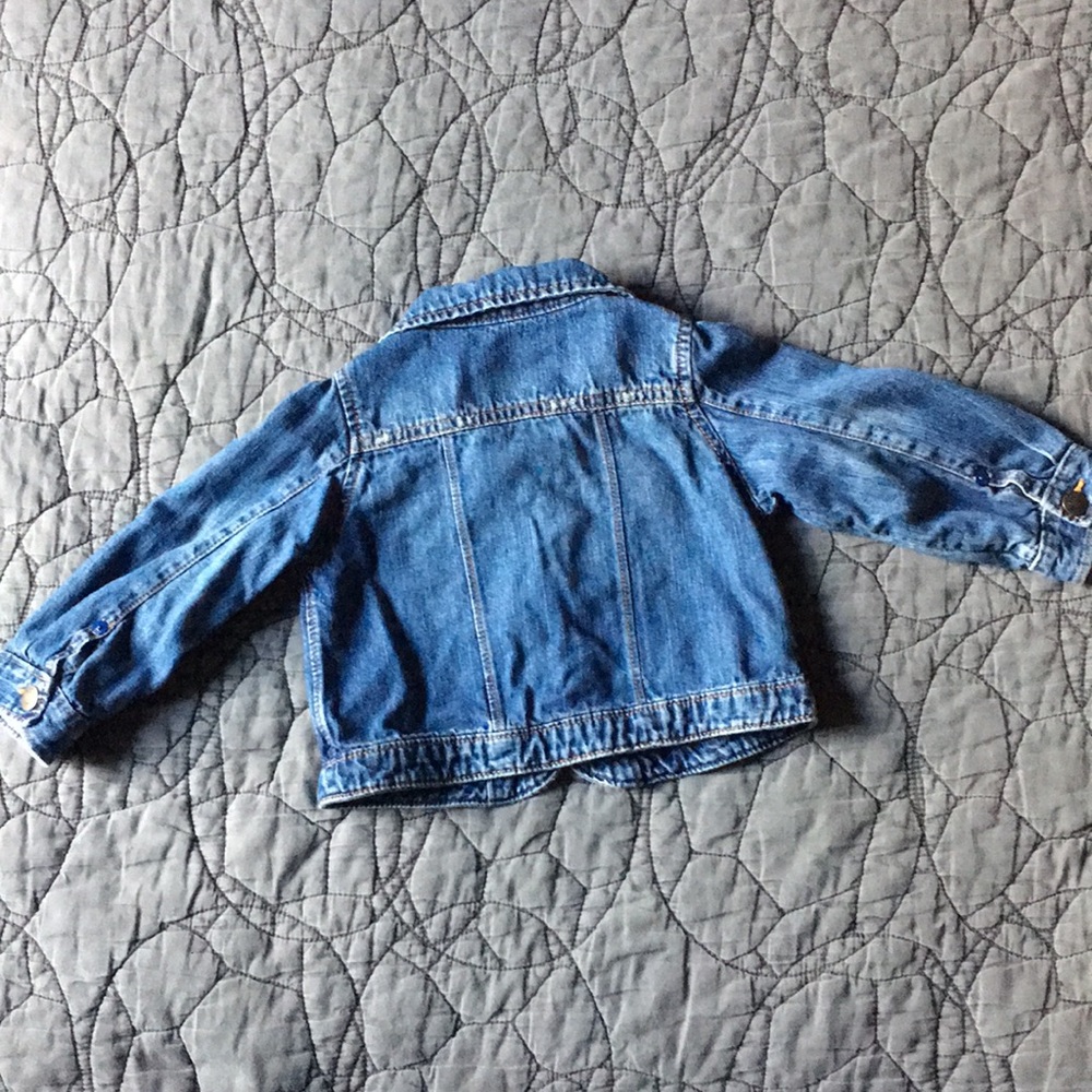 Baby Gap Denim Jacket size 18-24M - Picture 2 of 5